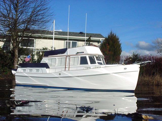 Dsc00179 - GB49MY on Water.jpg